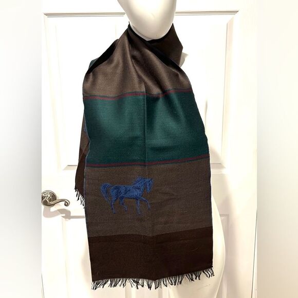 Plaid new wool horse fringe scarf made in Germany - Picture 2 of 5